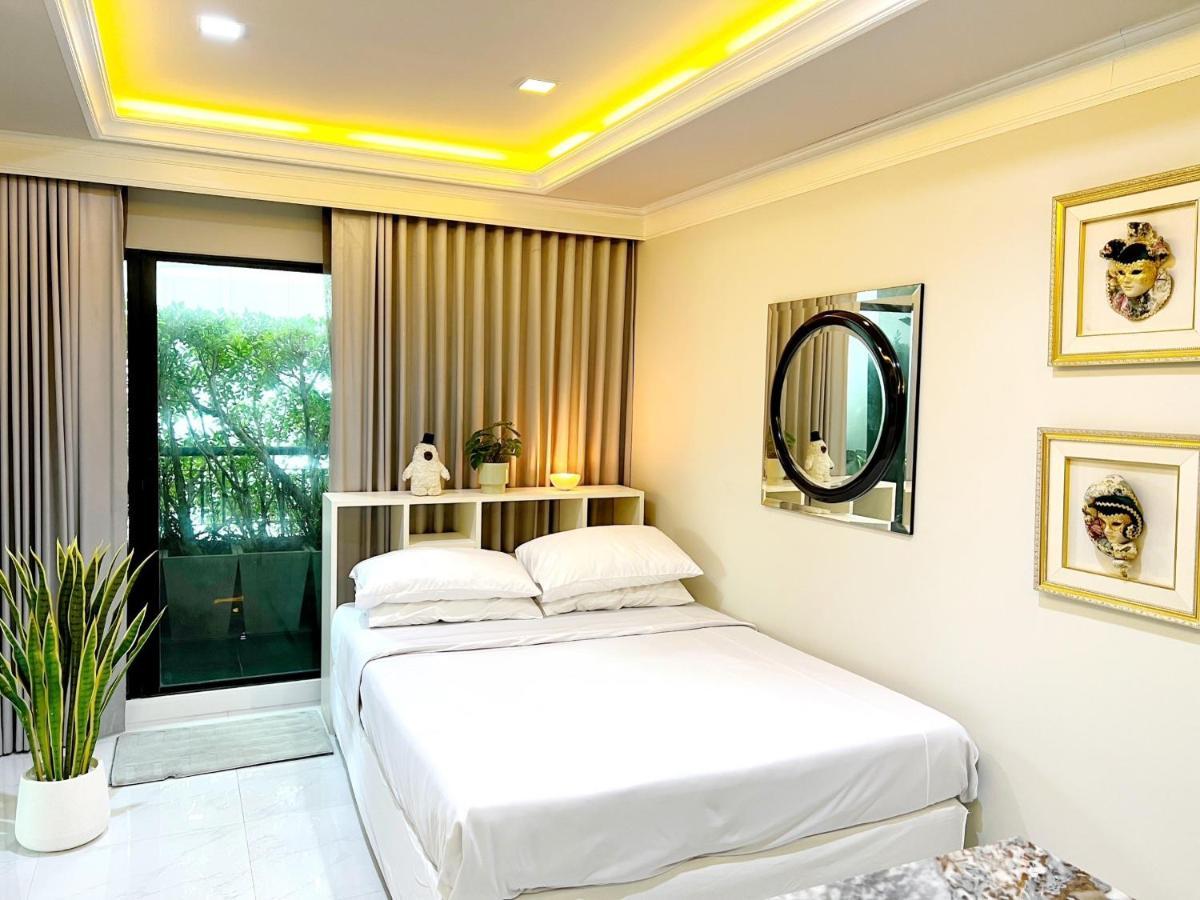 Center Bangkok Suite Next To Platinum Mall Exterior foto