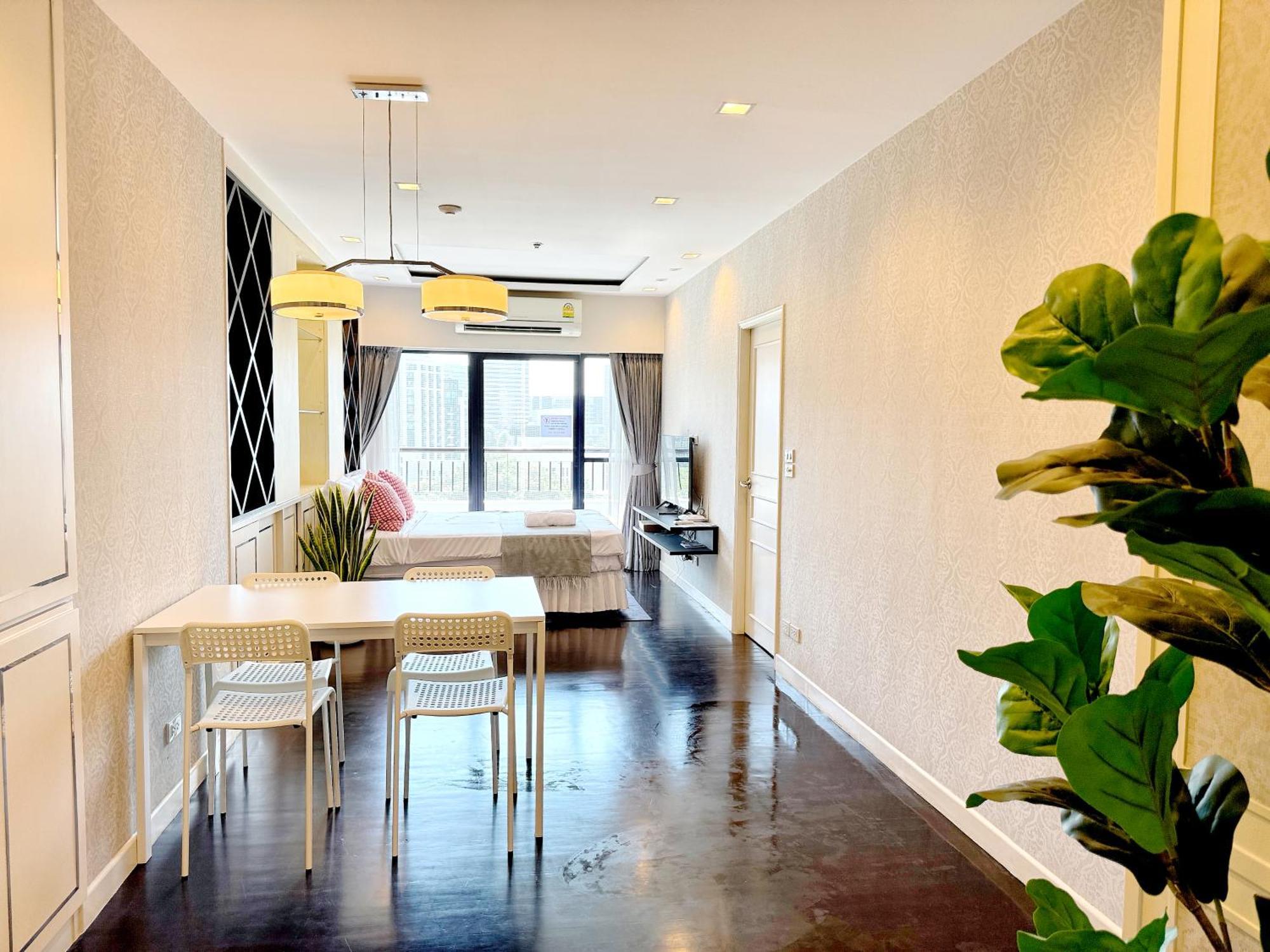 Center Bangkok Suite Next To Platinum Mall Exterior foto