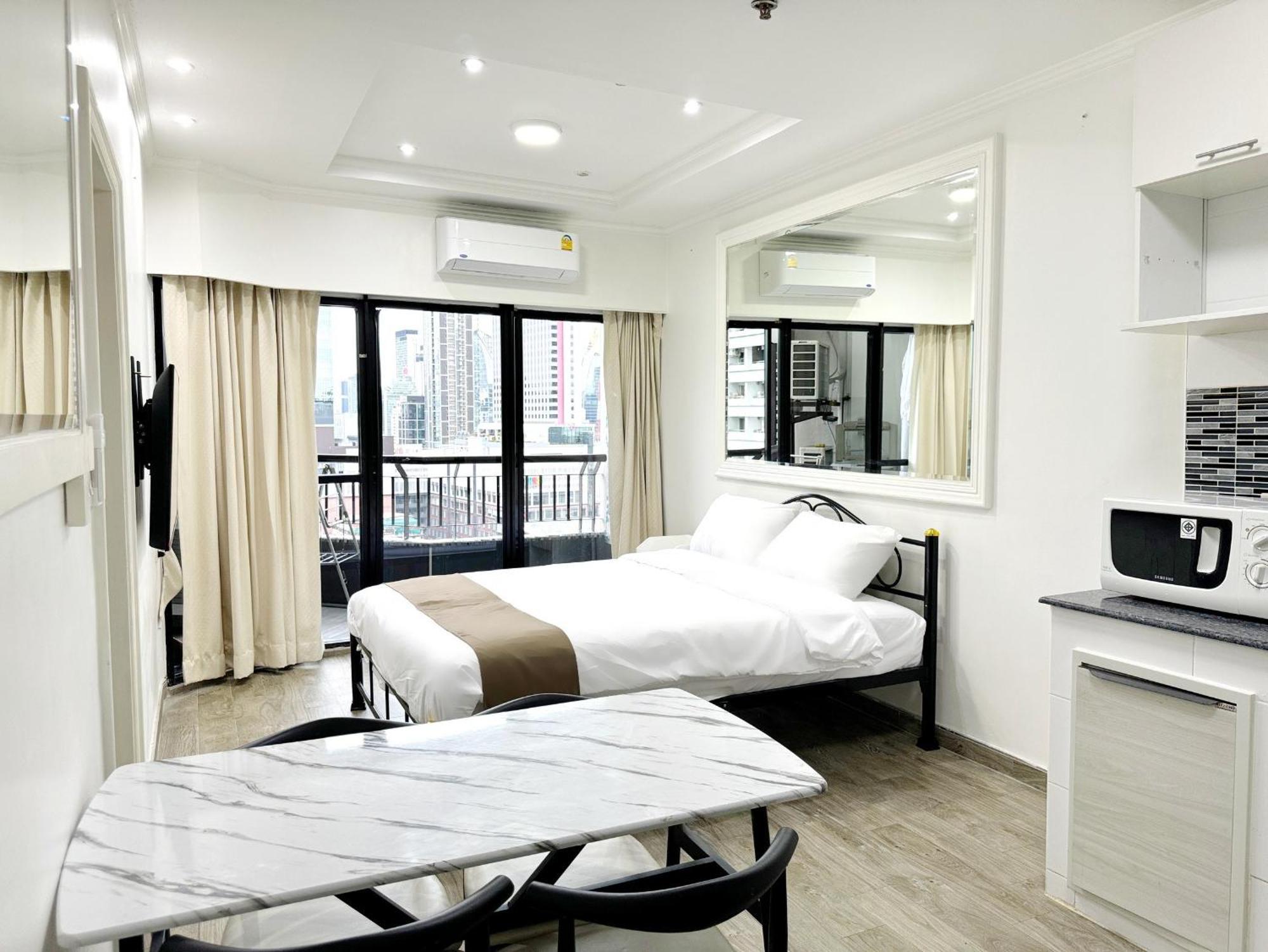 Center Bangkok Suite Next To Platinum Mall Exterior foto