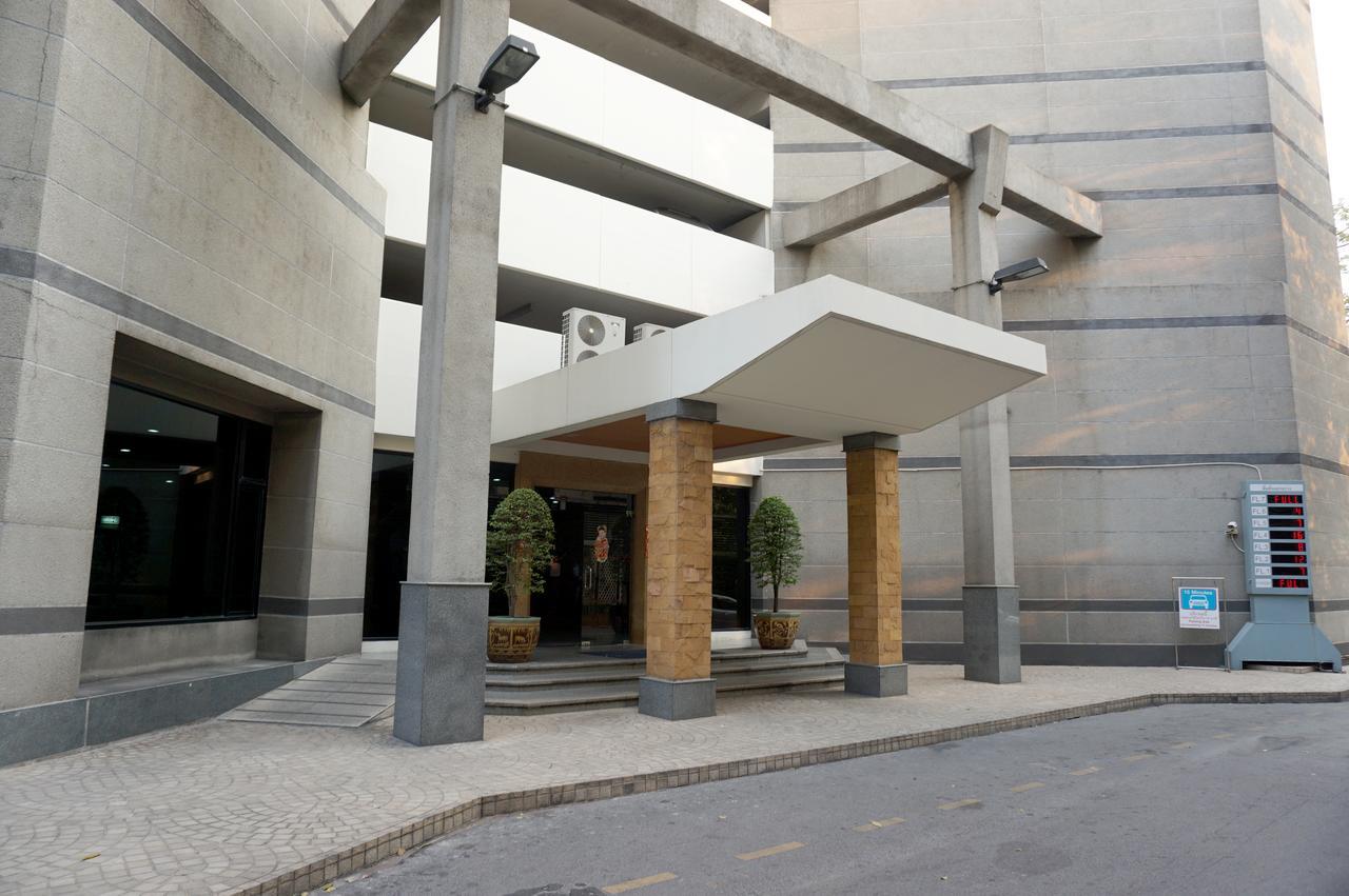 Center Bangkok Suite Next To Platinum Mall Exterior foto